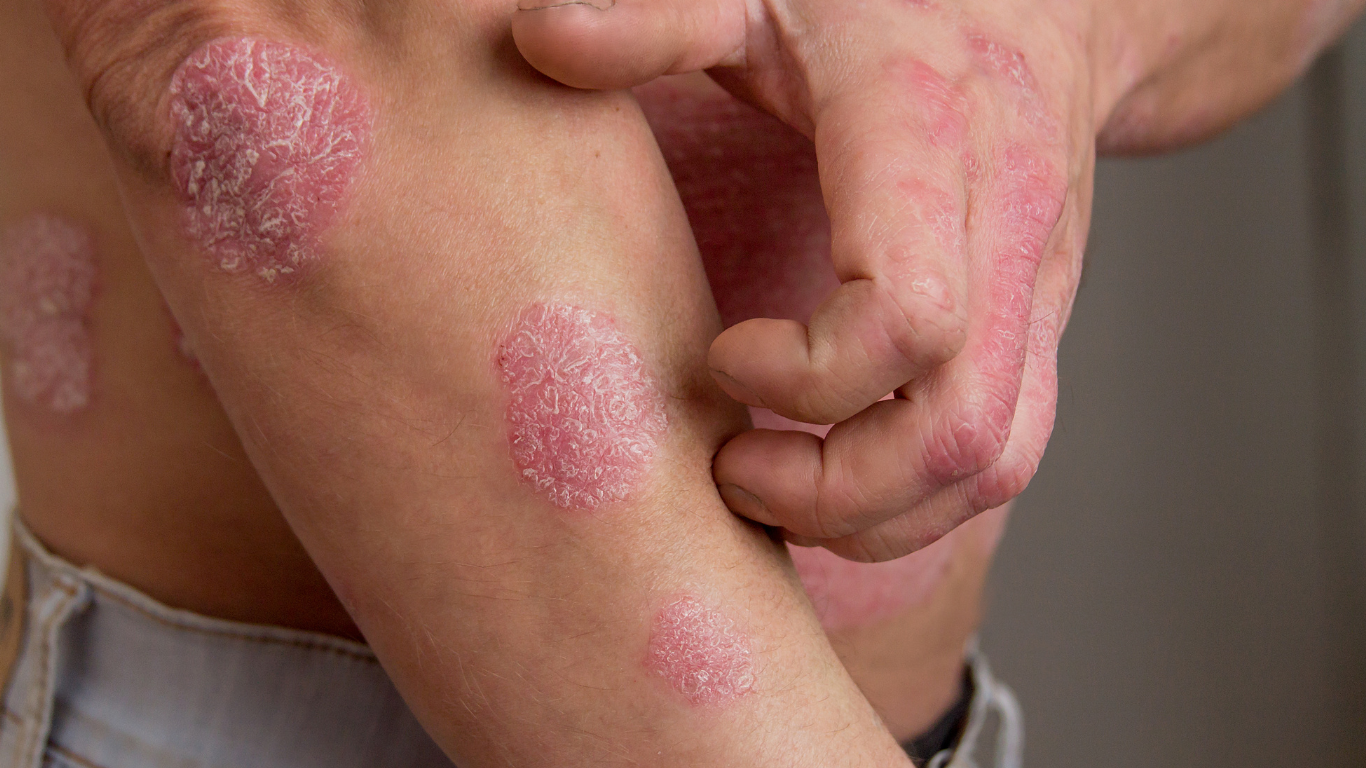 Злата Моравкованың жалаңаш суреті